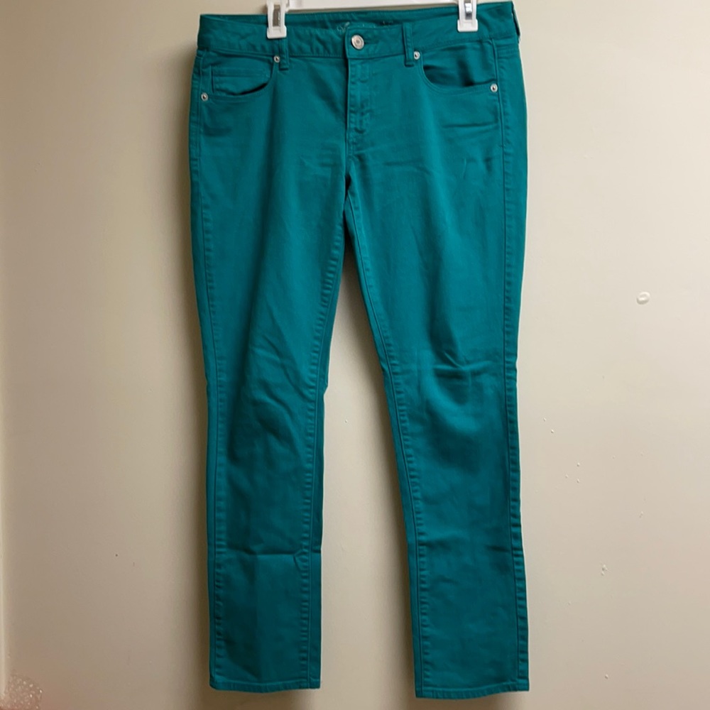 AEO SKINNY JEAN
